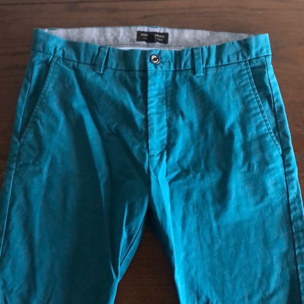 Banana Republic teal/aqua khakis 33x32